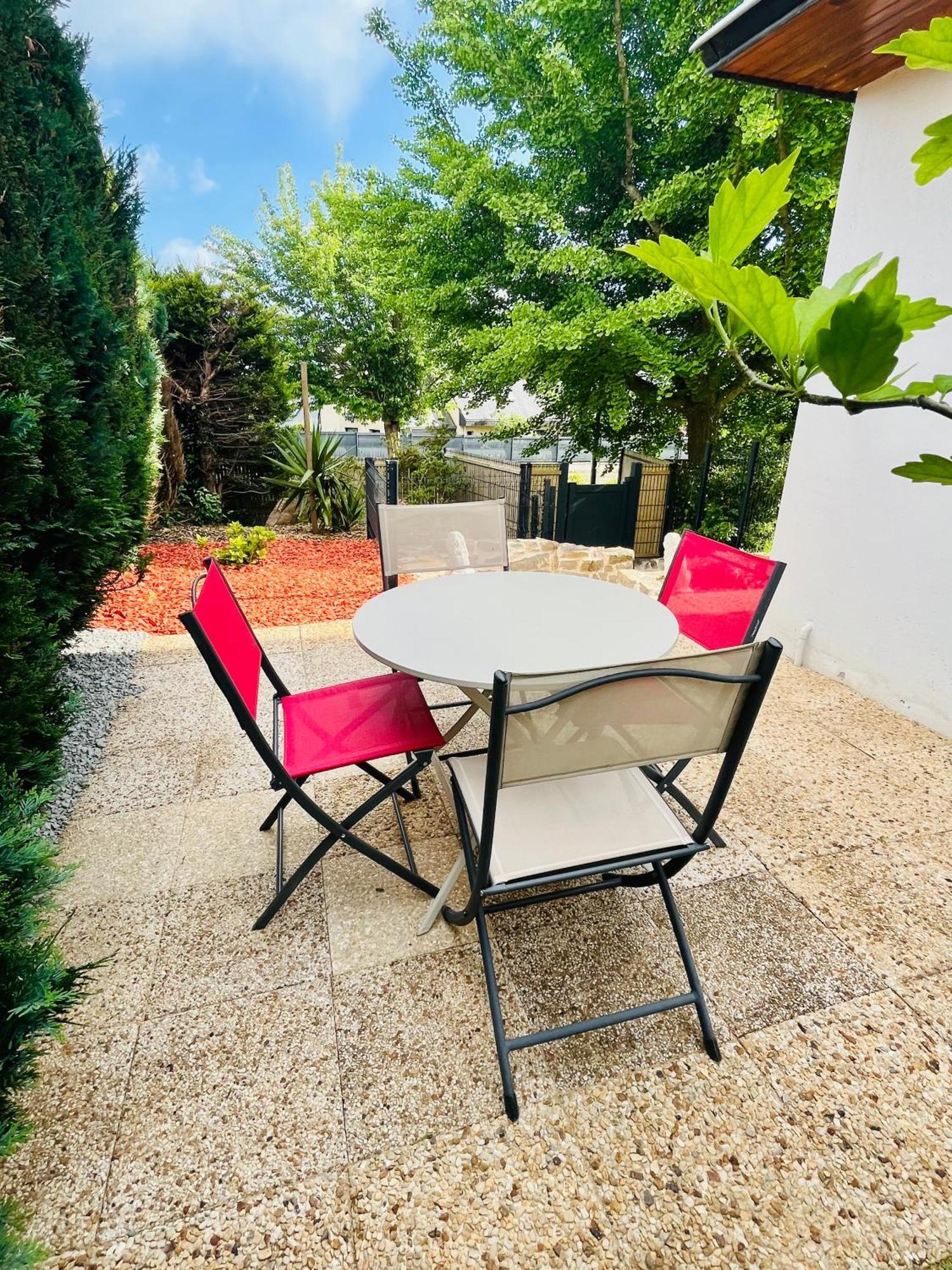 Au Jardin Ginkgo Apartment Quimper Exterior photo